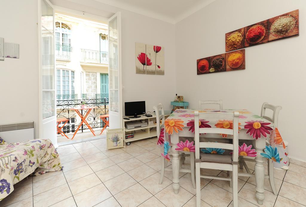 La Romantica Dante Five Stars Holiday House นีซ ภายนอก รูปภาพ